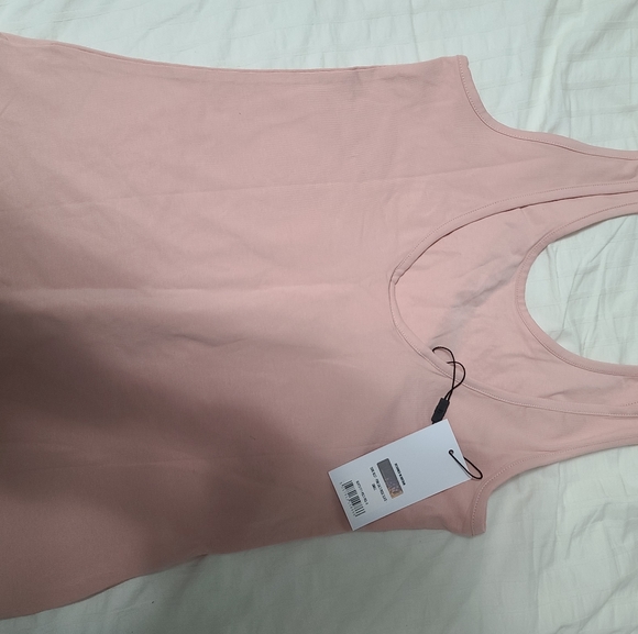 NWT Gymshark Core Vest - Picture 2 of 4